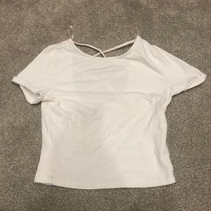 white t shirt